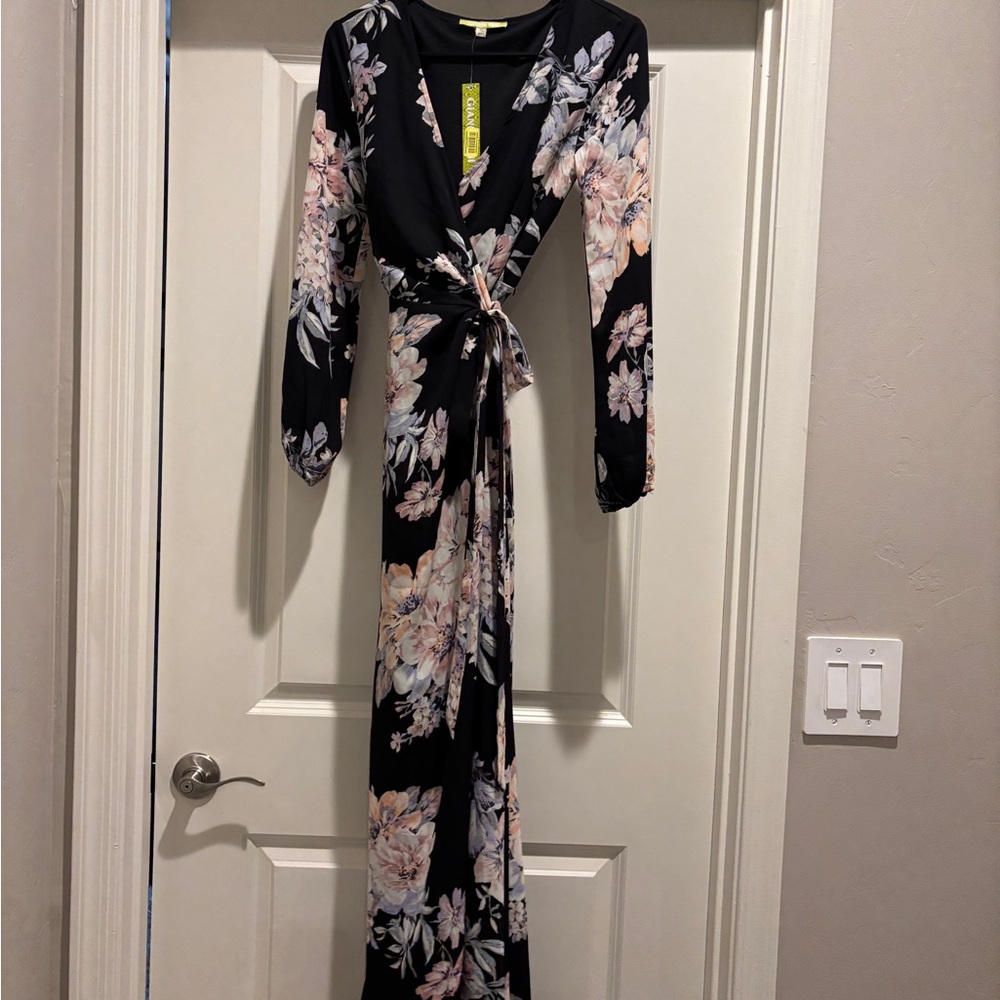 Gianni Bini Black Maxi Dress with Blush Floral Print